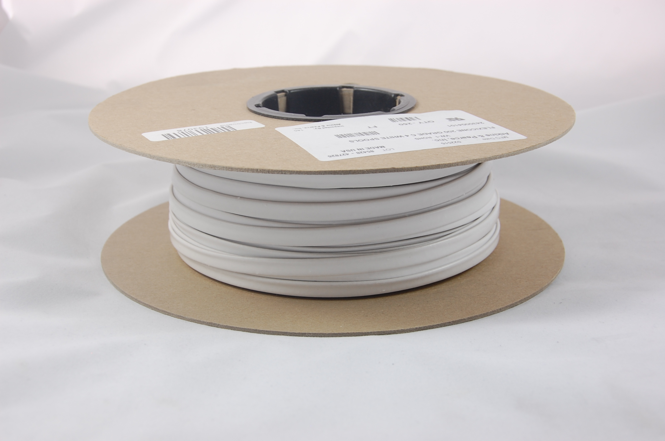 3/4" AWG Suflex Flexicone 200 Grade A (8000V) High Temperature Silicone Rubber Coated Braided Fiberglass Sleeving (547F) 200°C, white, 100 FT per spool